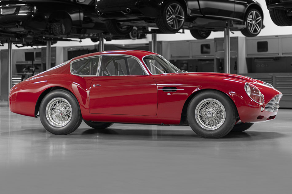 Teremtés – Aston Martin DB4 Zagato