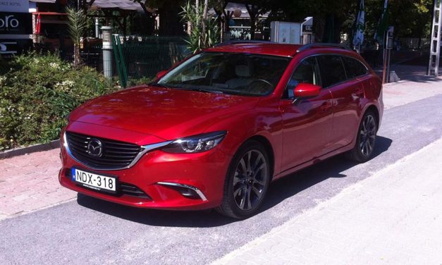 Mazda 6 Sportkombi teszt – Minimális sminkelés