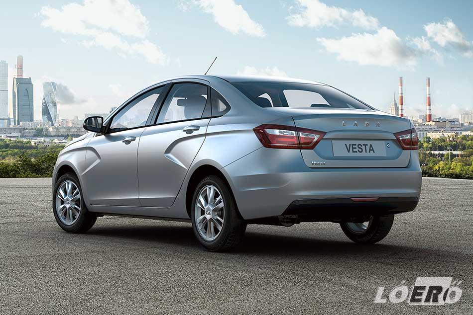 Az új Lada Vesta esetében is jár a három év kilométer korlátozás nélküli garancia és az országos asszisztencia.